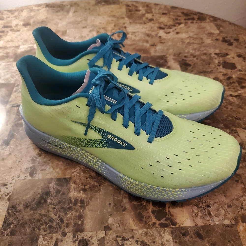 Brooks Men's Hyperion Tempo In Green Kayaking Size 11.5 US MSRP $150 running gym